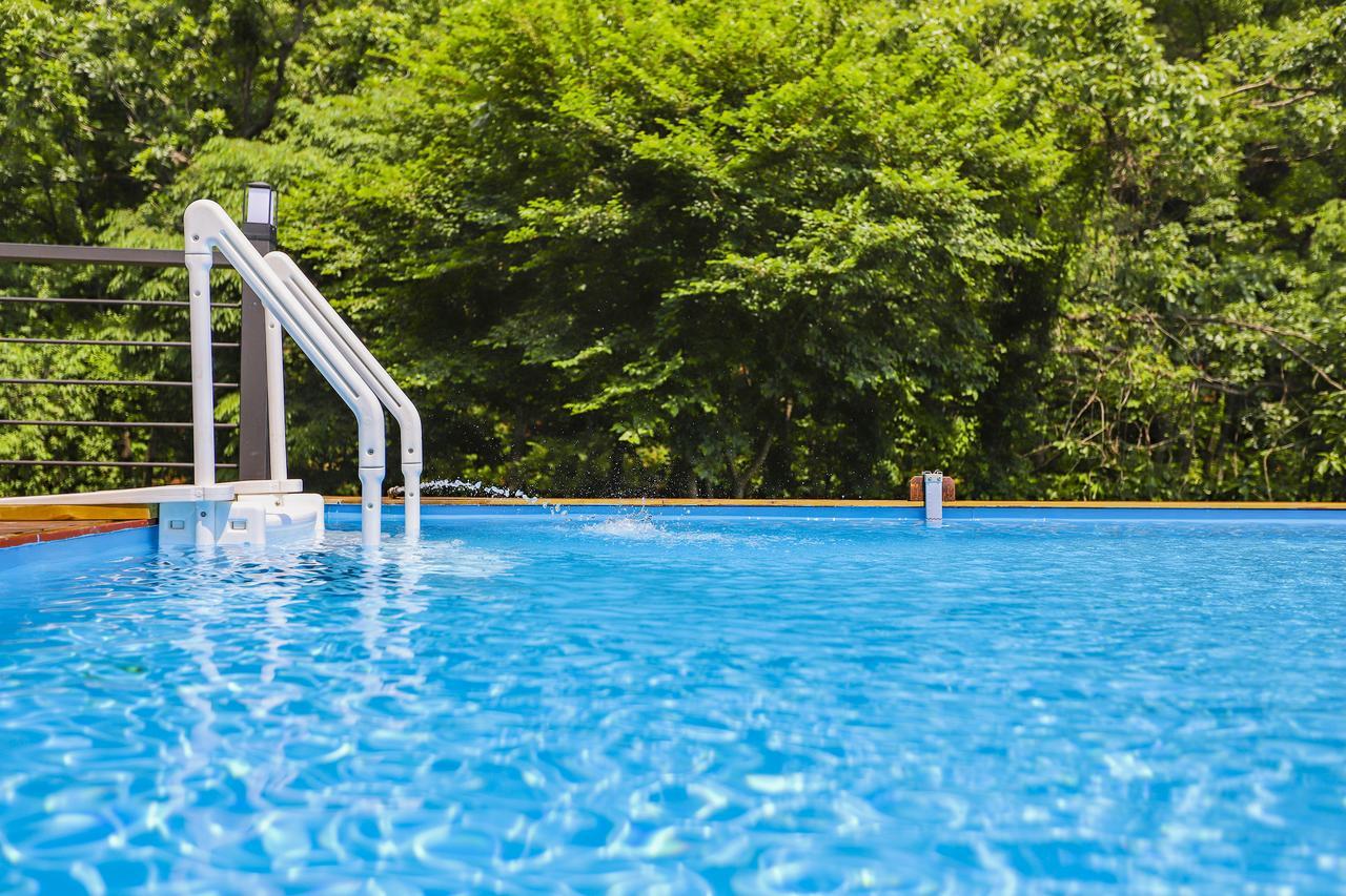 Penatess Pool Villa Chungju Luaran gambar